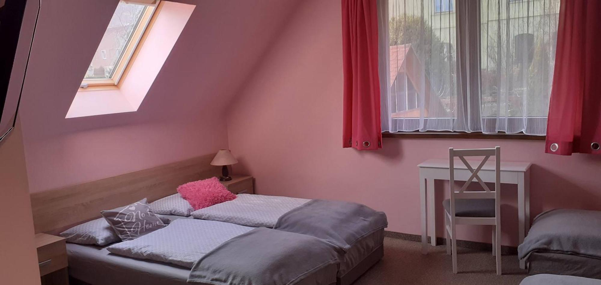 Bed and Breakfast Dom Pod Różami Agroturyst Srebrna Góra Zewnętrze zdjęcie